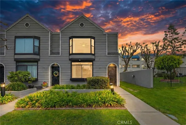 $749,000 | 3913 Candlewood Street, Lakewood, CA 90712