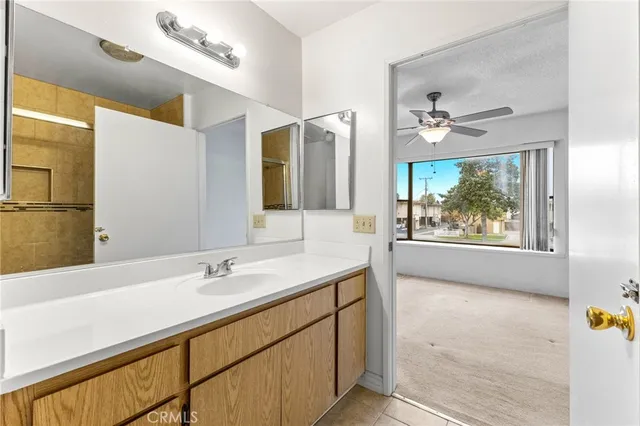 $749,000 | 3913 Candlewood Street, Lakewood, CA 90712