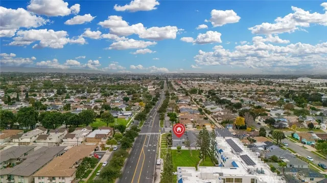 $749,000 | 3913 Candlewood Street, Lakewood, CA 90712