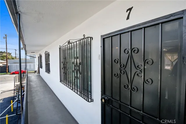 a view of entryway with a hallway