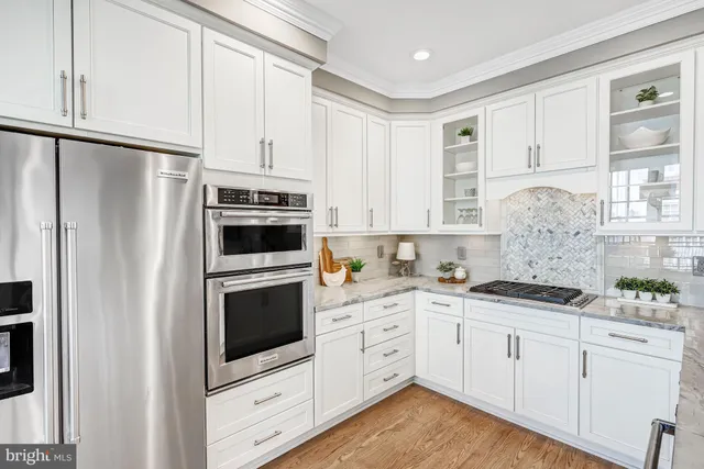 $2,550,000 | 17 Alexander Street, Alexandria, VA 22314