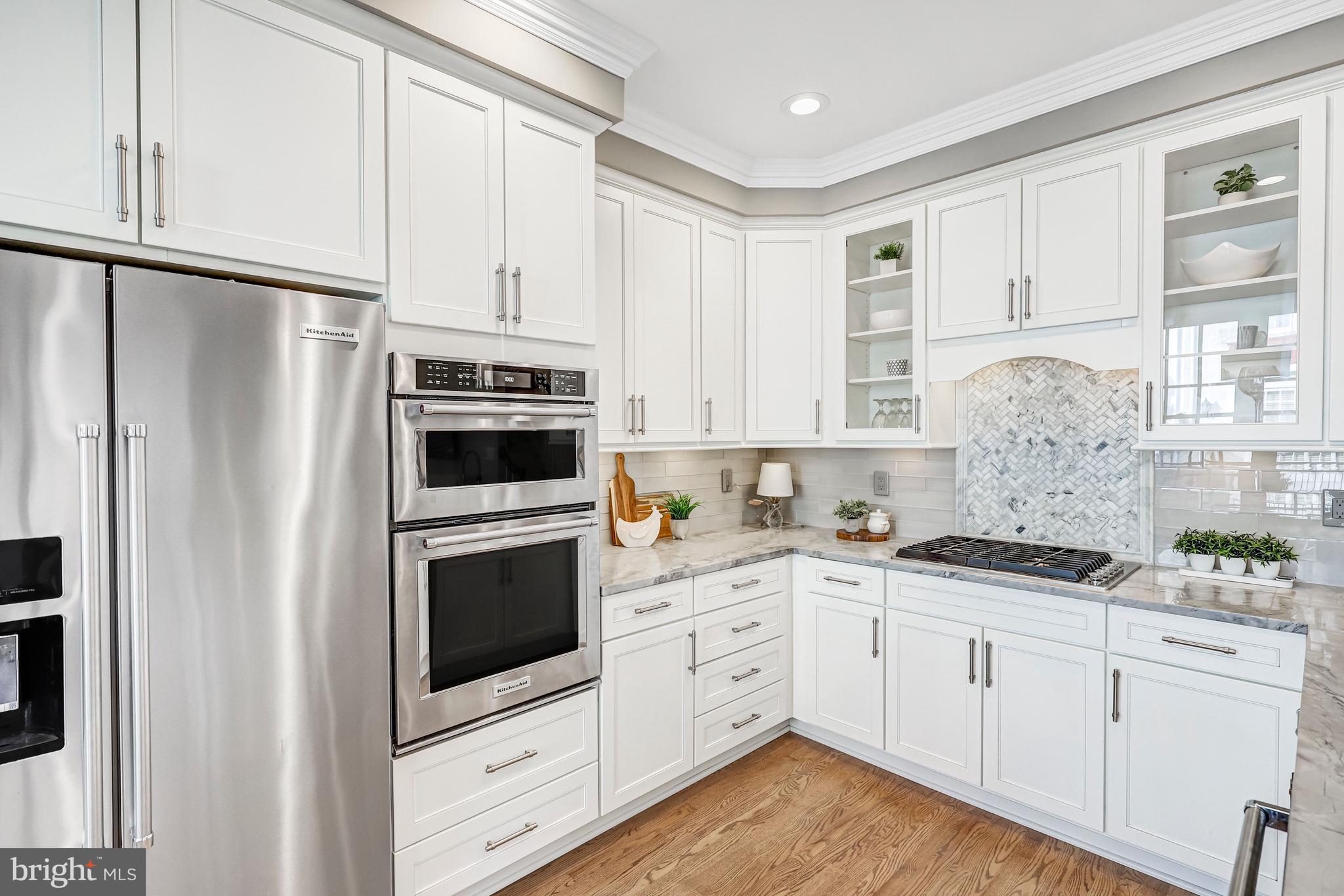 17 Alexander Street Alexandria, VA 22314 - Photo 17 of 75