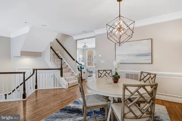 $2,550,000 | 17 Alexander Street, Alexandria, VA 22314