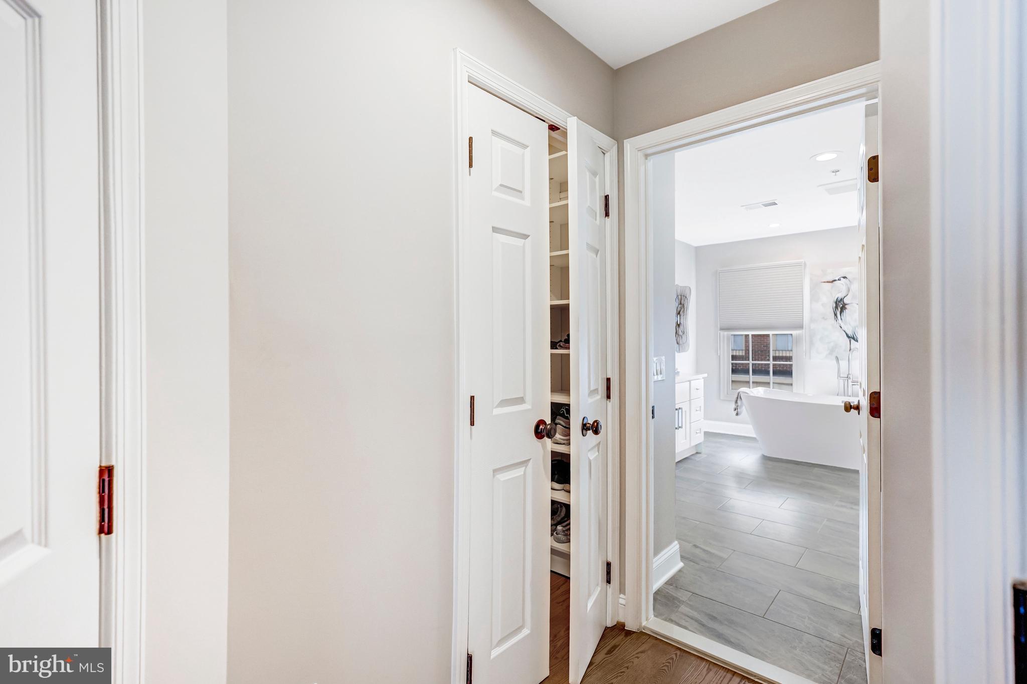 17 Alexander Street Alexandria, VA 22314 - Photo 38 of 75