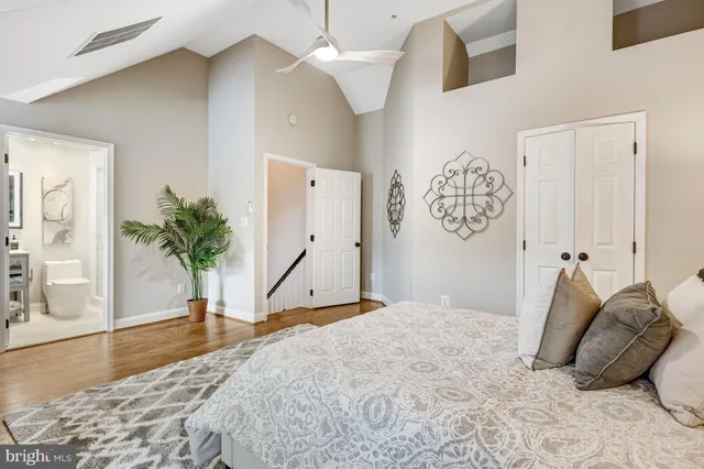 $2,550,000 | 17 Alexander Street, Alexandria, VA 22314