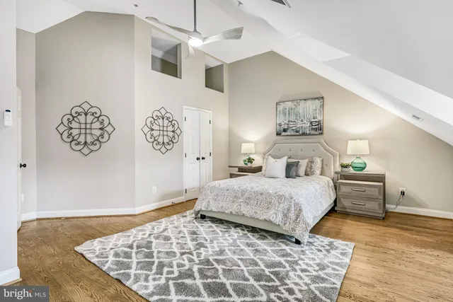 $2,550,000 | 17 Alexander Street, Alexandria, VA 22314