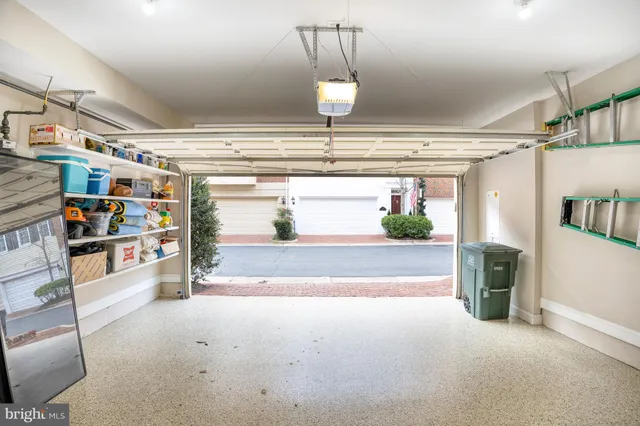 $2,550,000 | 17 Alexander Street, Alexandria, VA 22314