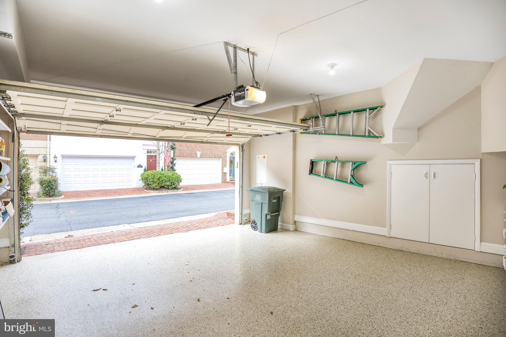 17 Alexander Street Alexandria, VA 22314 - Photo 65 of 75