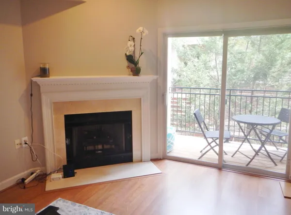 $2,500 | 2330 14th Street North, Unit 206, Arlington, VA 22201