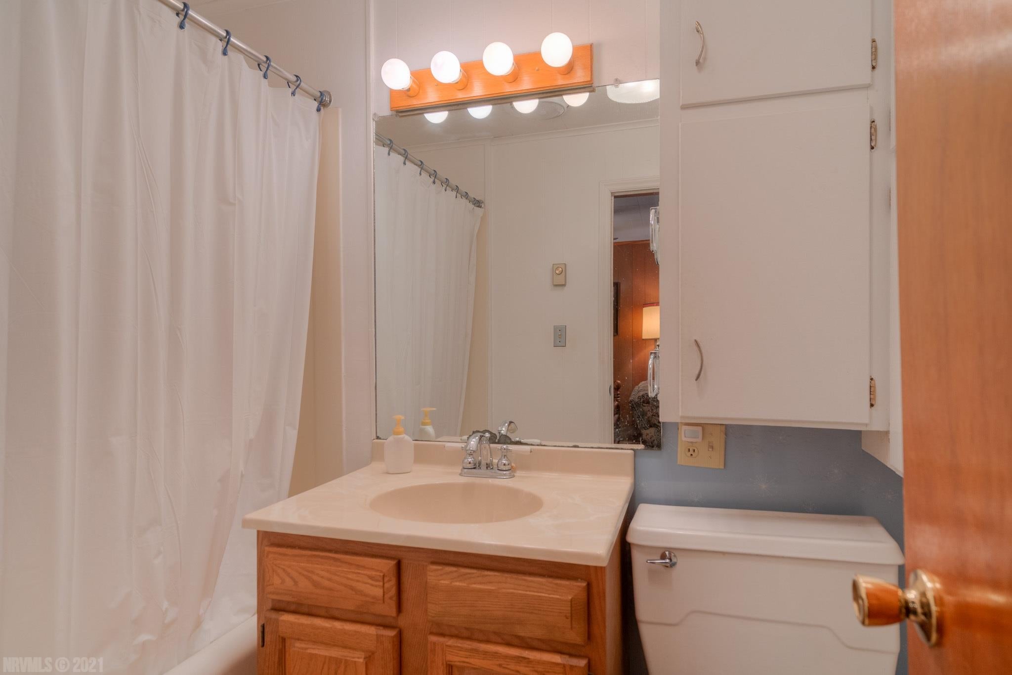851 Giles Road Blacksburg, VA 24060 - Photo 24 of 48 Gallery Image 24