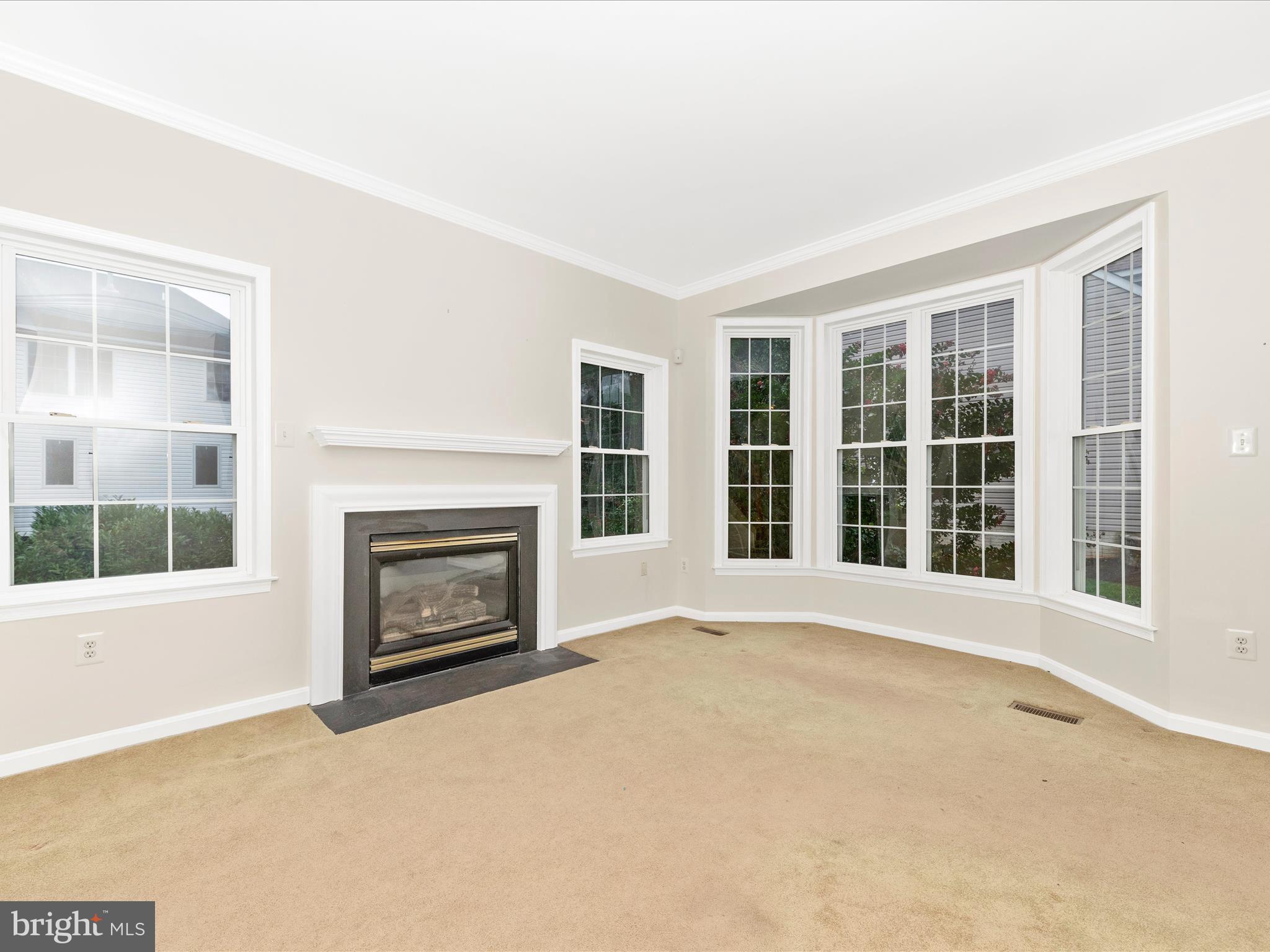 2568 Bear Den Road Frederick, MD 21701 - Photo 16 of 88 Living Room