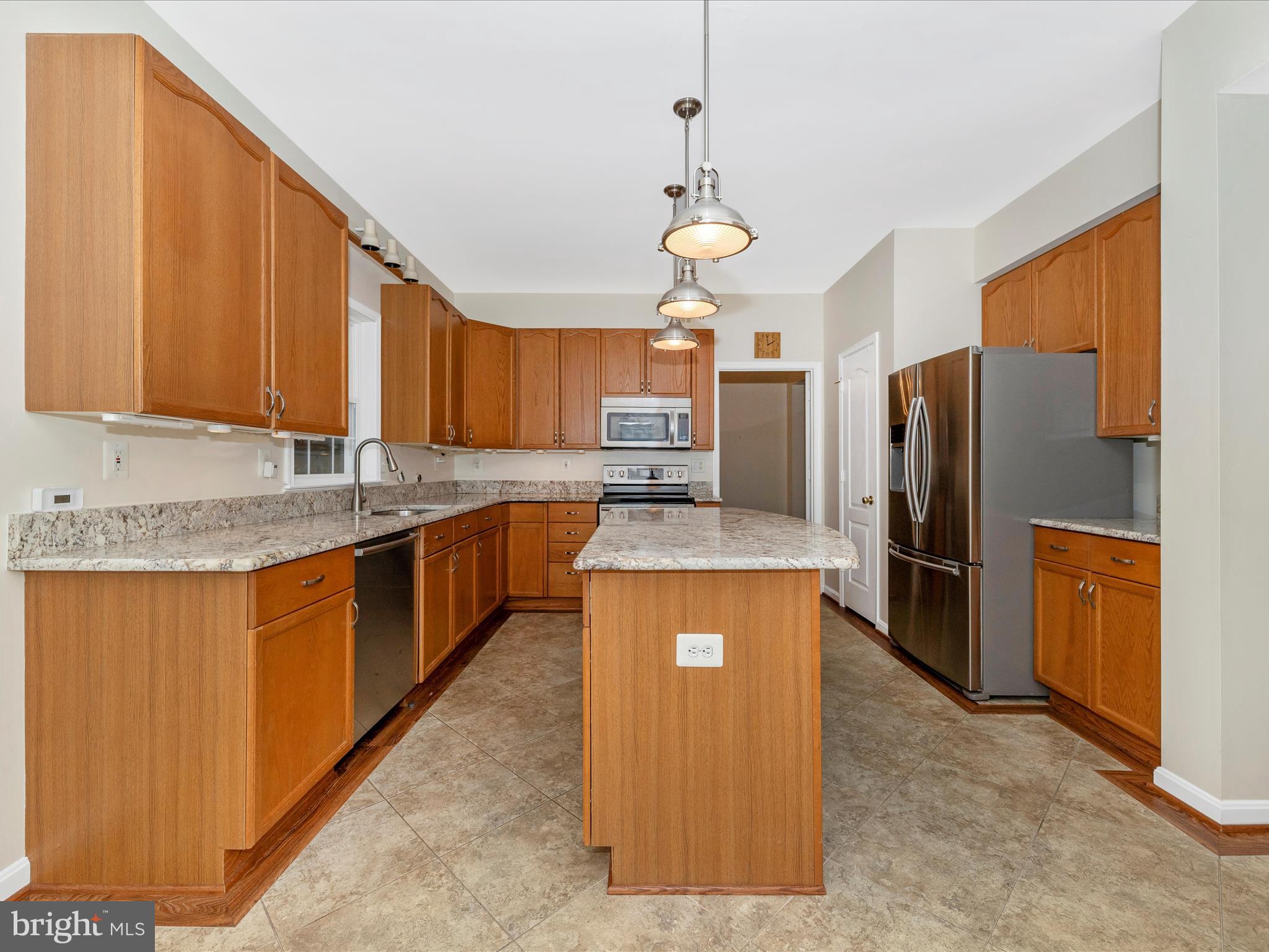 2568 Bear Den Road Frederick, MD 21701 - Photo 26 of 88 Kitchen