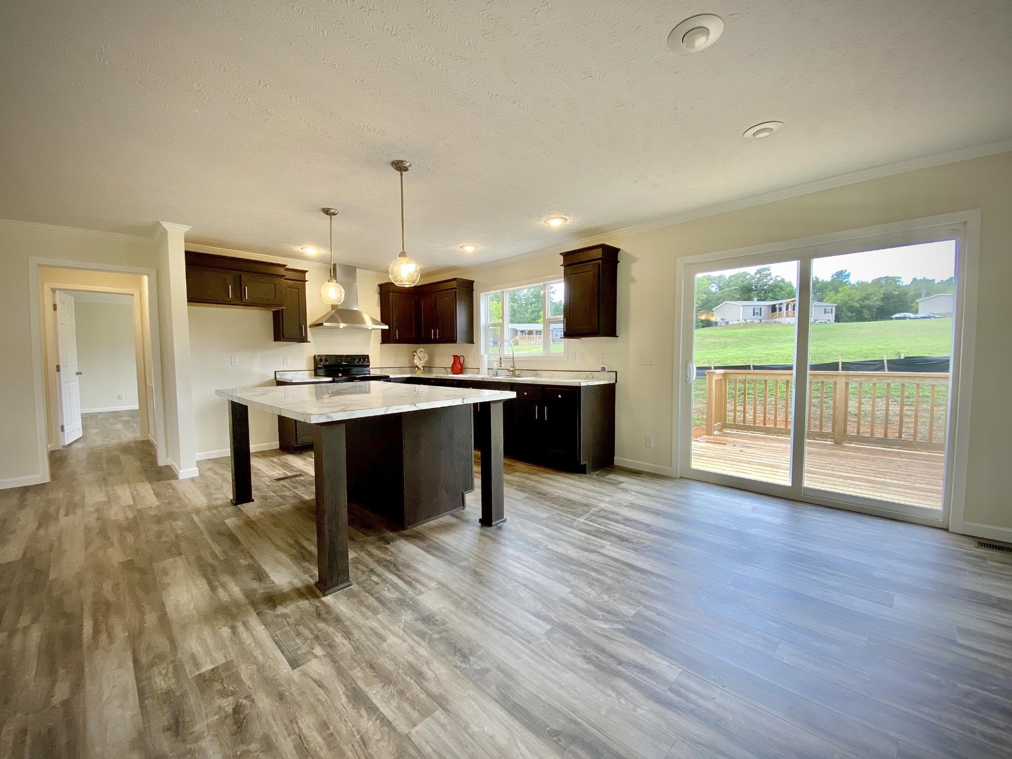 234 Walnut Grove Road Vonore, TN 37885 - Photo 8 of 26 a view of kitchen with sink and microwave