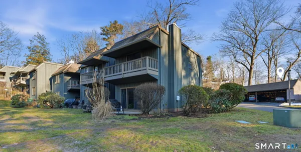 $279,900 | 1 Coach Drive, Unit 1, Southington, CT 06489