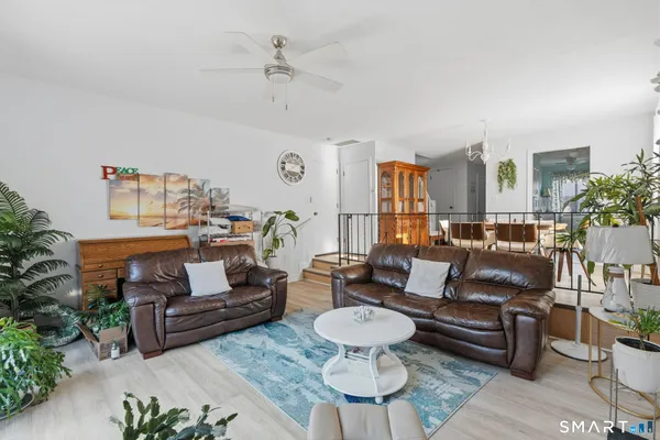 $279,900 | 1 Coach Drive, Unit 1, Southington, CT 06489