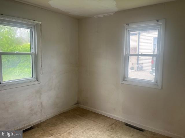 108 Hunn Road New Castle, DE 19720 - Photo 4 of 20 Gallery Image 4