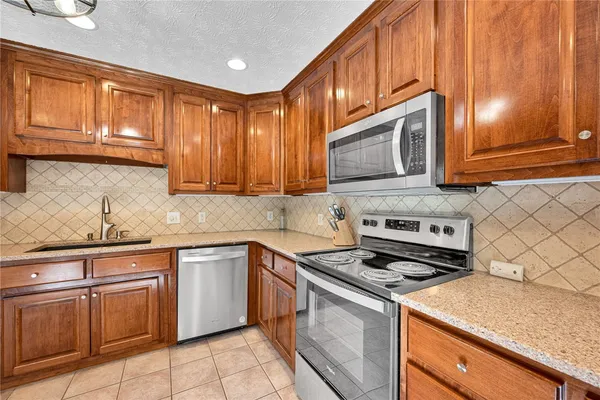 $639,000 | 223 Brooks Drive, Townville, SC 29689