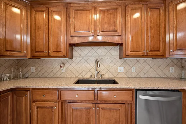 $639,000 | 223 Brooks Drive, Townville, SC 29689