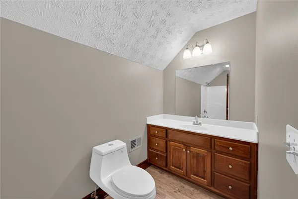 $639,000 | 223 Brooks Drive, Townville, SC 29689