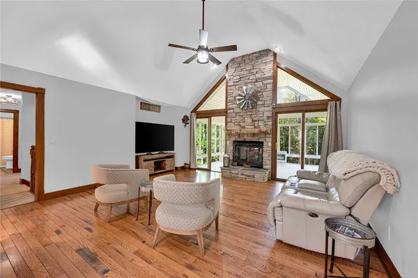 $639,000 | 223 Brooks Drive, Townville, SC 29689