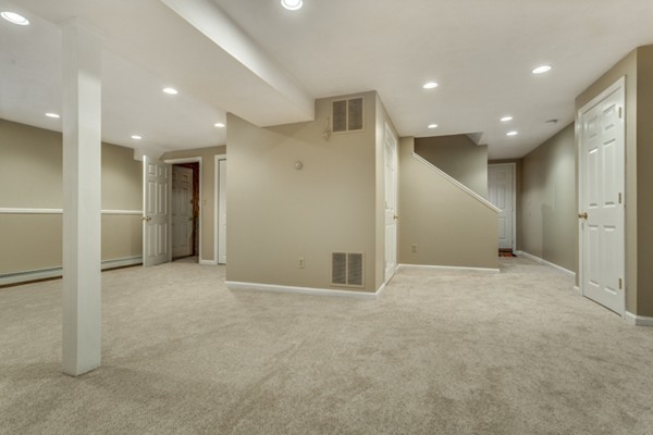 22 Heather Way Sharon, MA 02067 - Photo 21 of 29 Gallery Image 21