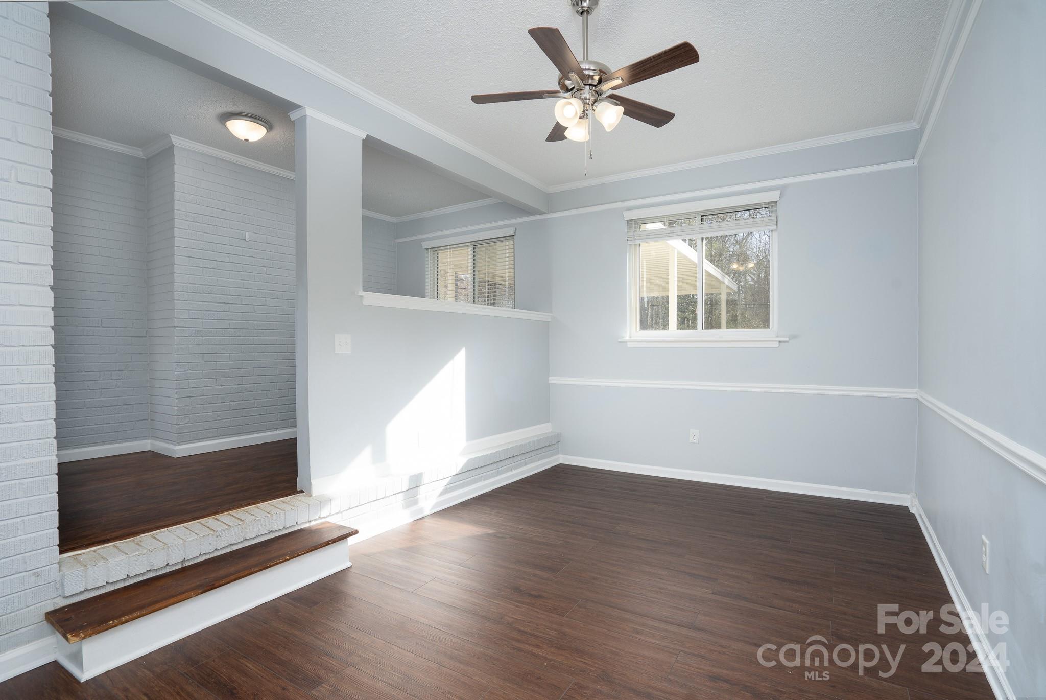 1109 Elliott Road Charlotte, NC 28216 - Photo 14 of 32 Gallery Image 14