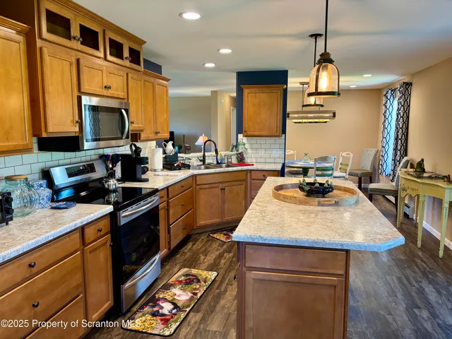 $449,000 | 11 Brannigan Road, Pleasant Mount, PA 18453