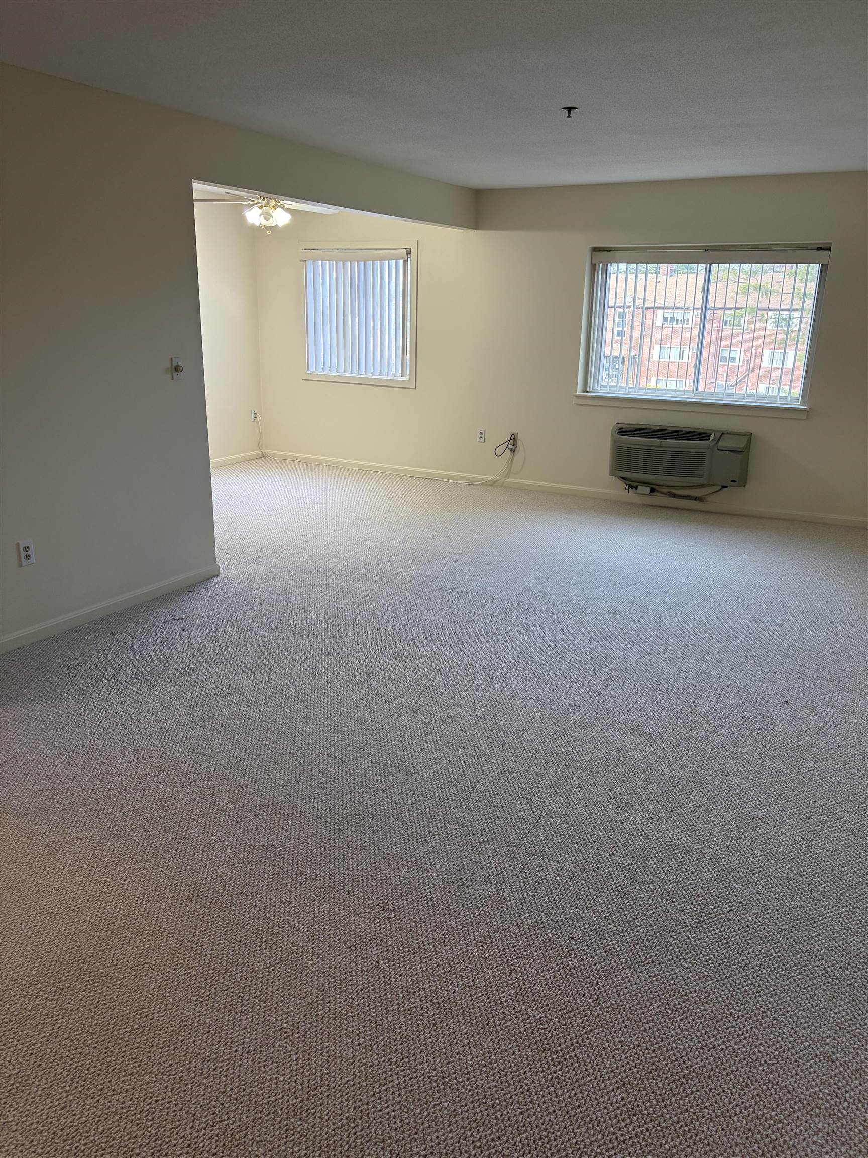 113 Cluff Crossing Road, Unit 28 Salem, NH 03079 - Photo 6 of 17