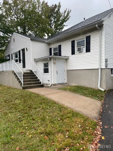 $3,700 | 1387 Finnegans Lane, North Brunswick, NJ 08902