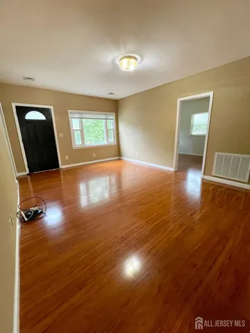 $3,700 | 1387 Finnegans Lane, North Brunswick, NJ 08902