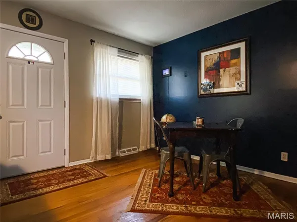 $110,000 | 808 Smith Lane, Hillsboro, IL 62049