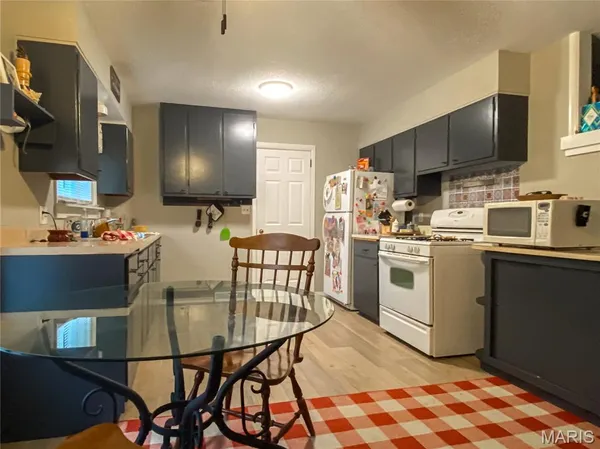 $110,000 | 808 Smith Lane, Hillsboro, IL 62049