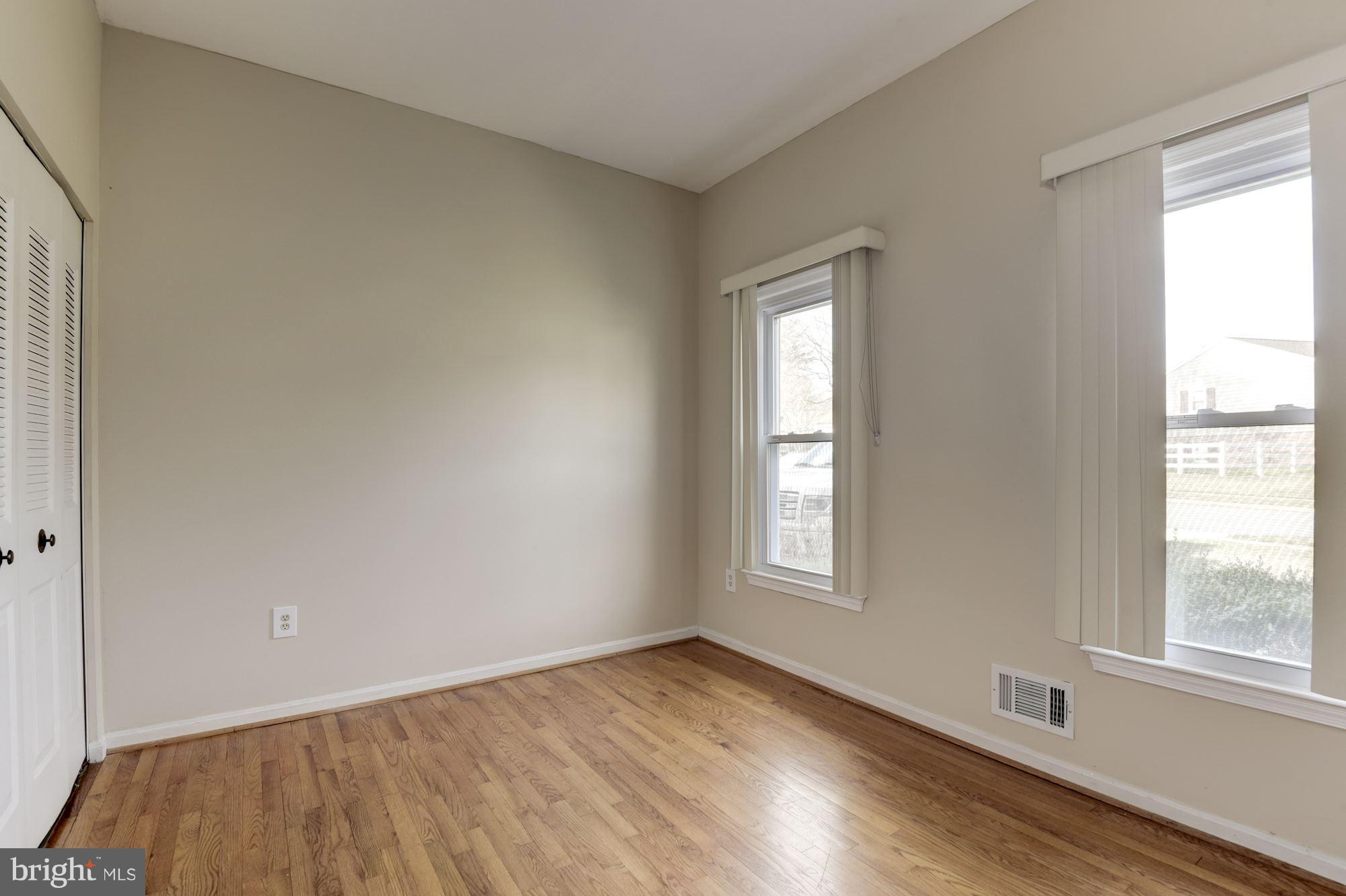7919 Richfield Road Springfield, VA 22153 - Photo 9 of 20 Interior (General)