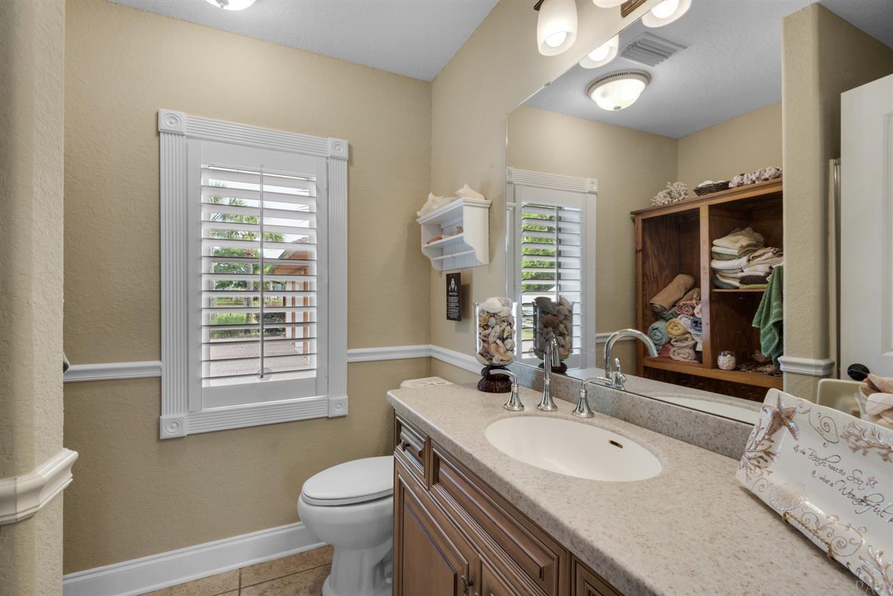 7801 Petersen Point Road Milton, FL 32583 - Photo 16 of 48 Gallery Image 16