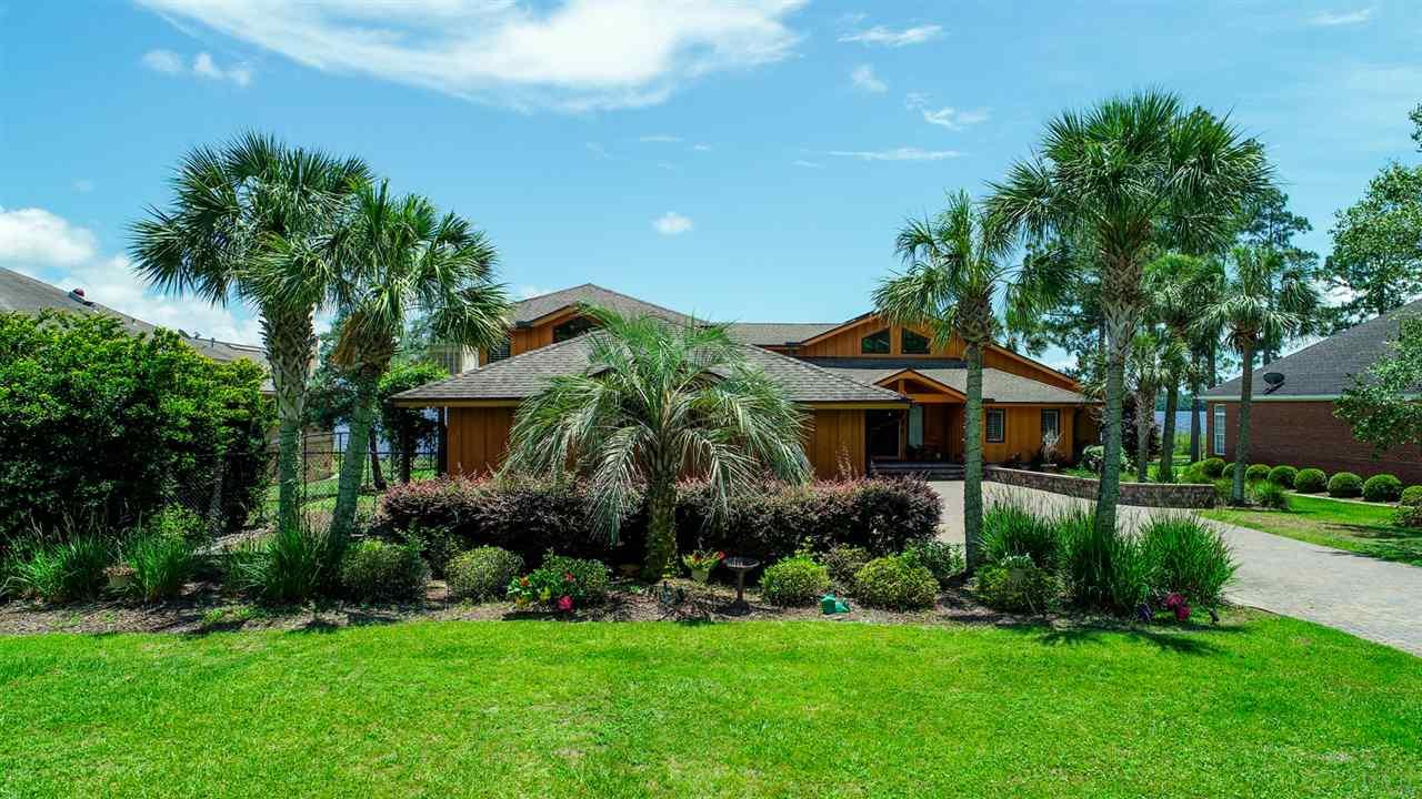 7801 Petersen Point Road Milton, FL 32583 - Photo 3 of 48 Gallery Image 3