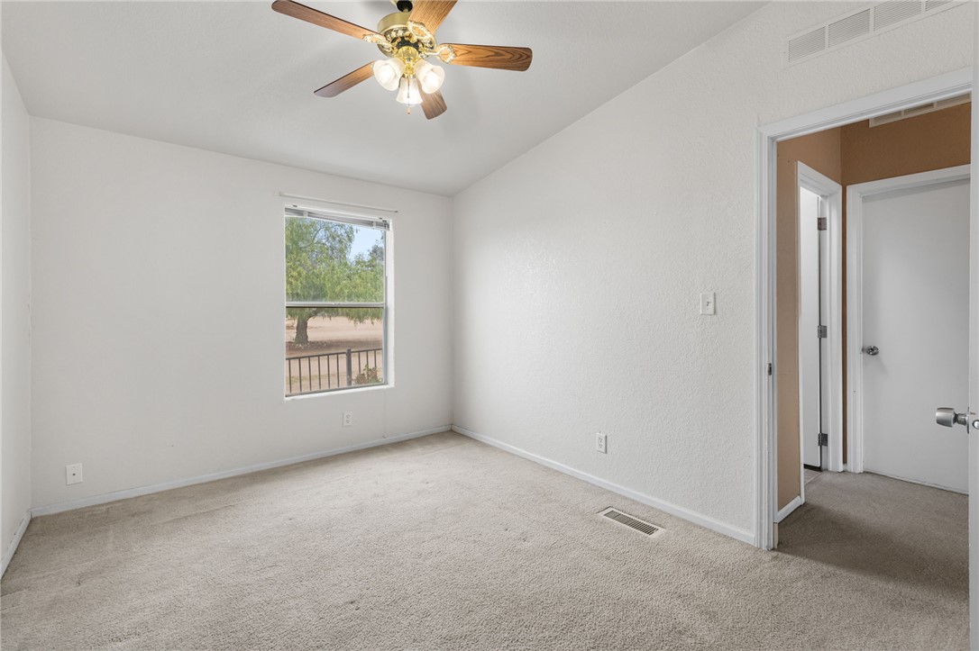 3374 West Carmichael Road Golden Valley, AZ 86413 - Photo 15 of 39 Gallery Image 15