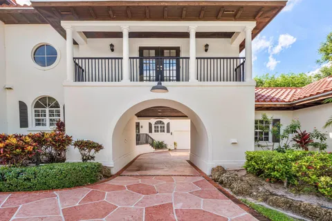 $3,499,000 | 2 Firestone Circle, West Palm Beach, FL 33401