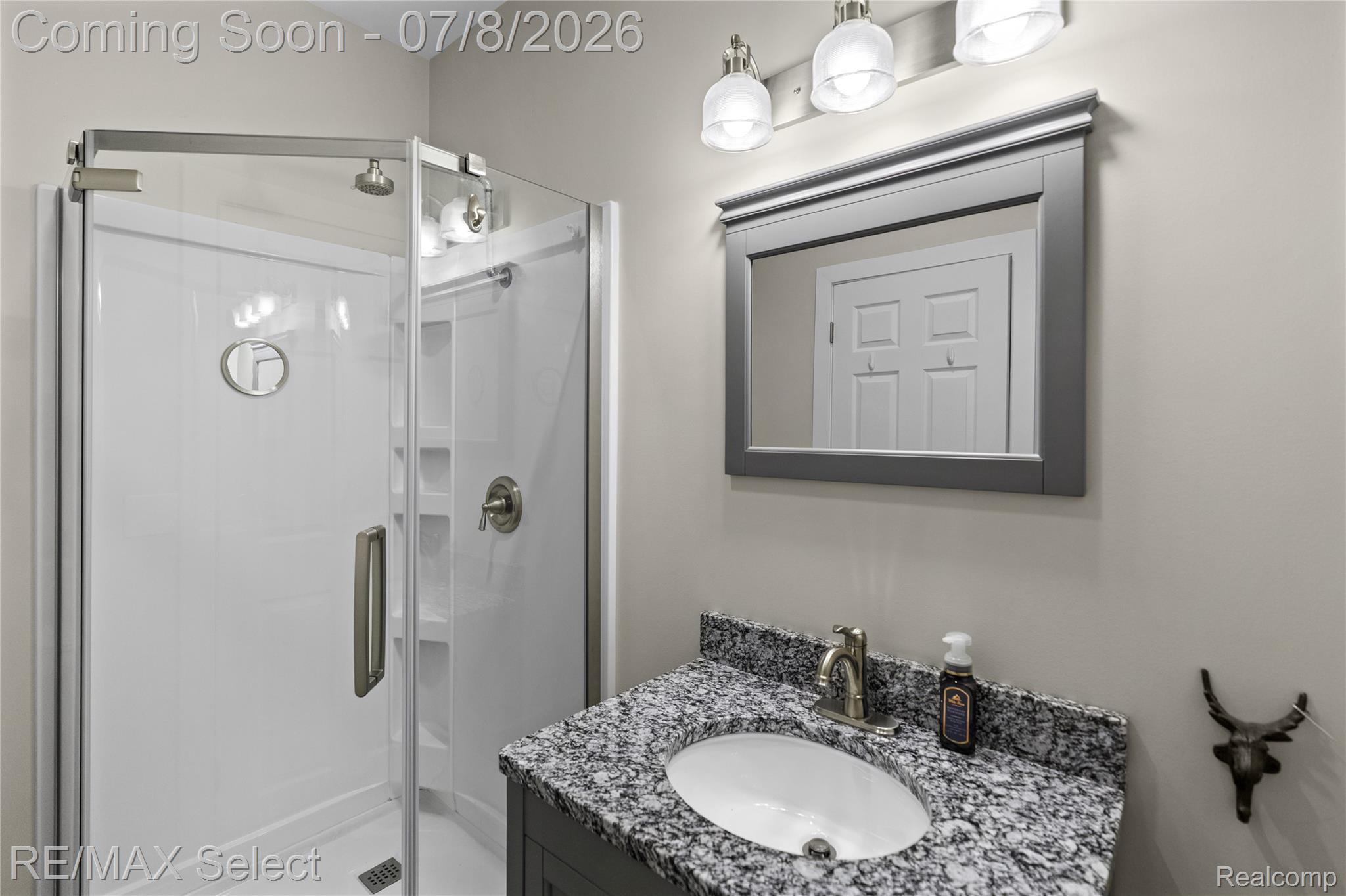 11025 Davison Road Davison, MI 48423 - Photo 39 of 75 11025 Davison Road 066.jpg