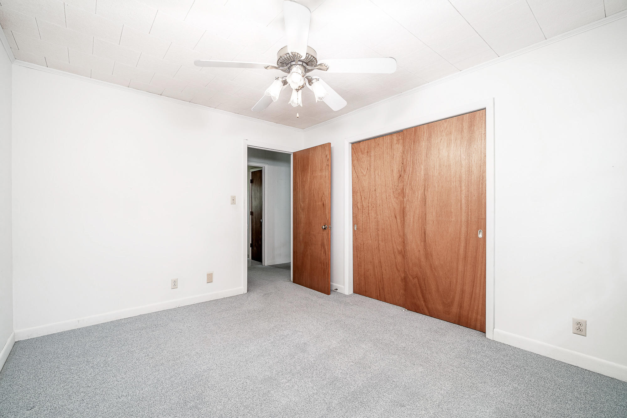 143 Crystal Road Beaufort, NC 28516 - Photo 27 of 51 Bedroom 3