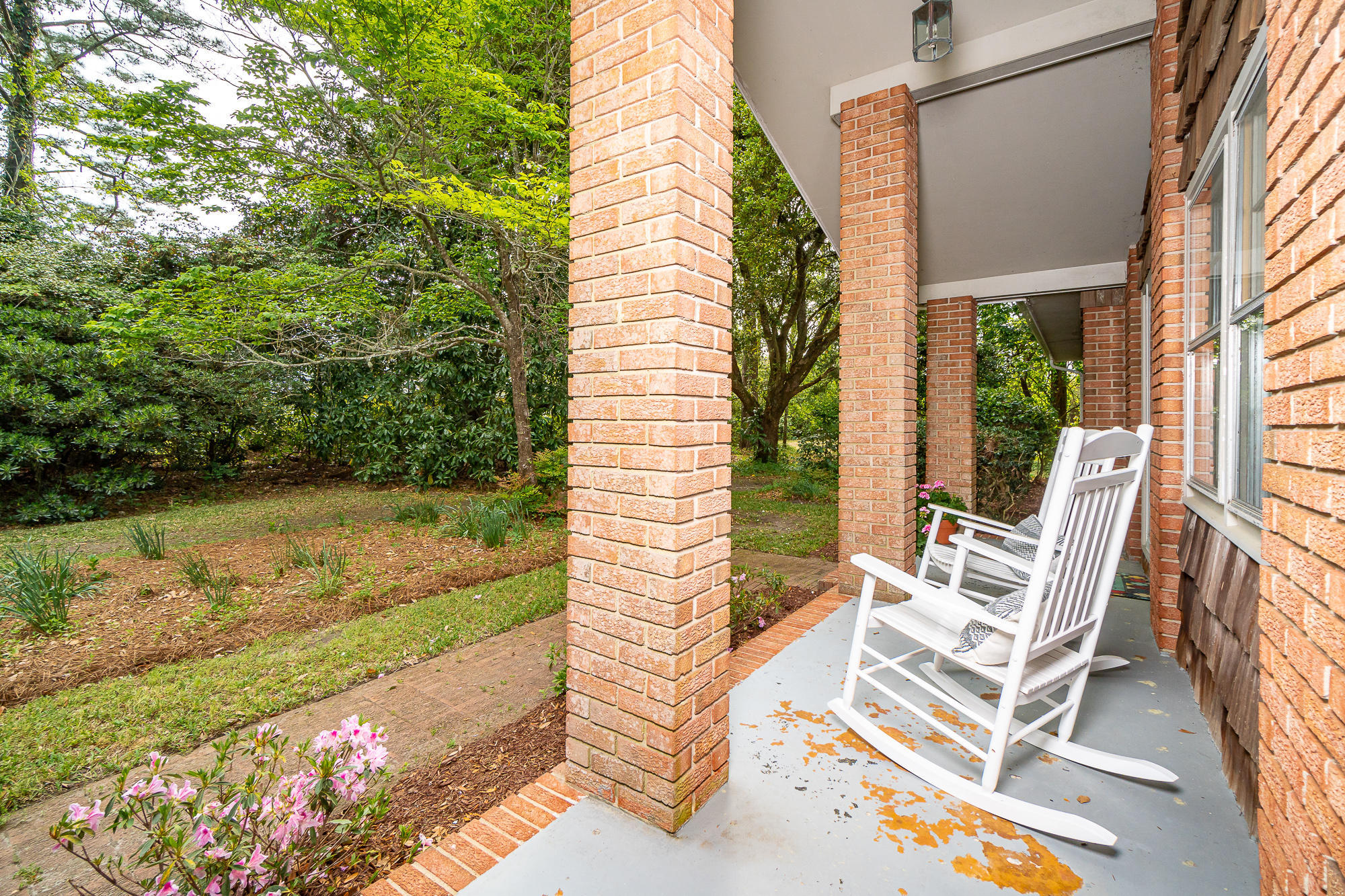 143 Crystal Road Beaufort, NC 28516 - Photo 32 of 51 Covered front porch