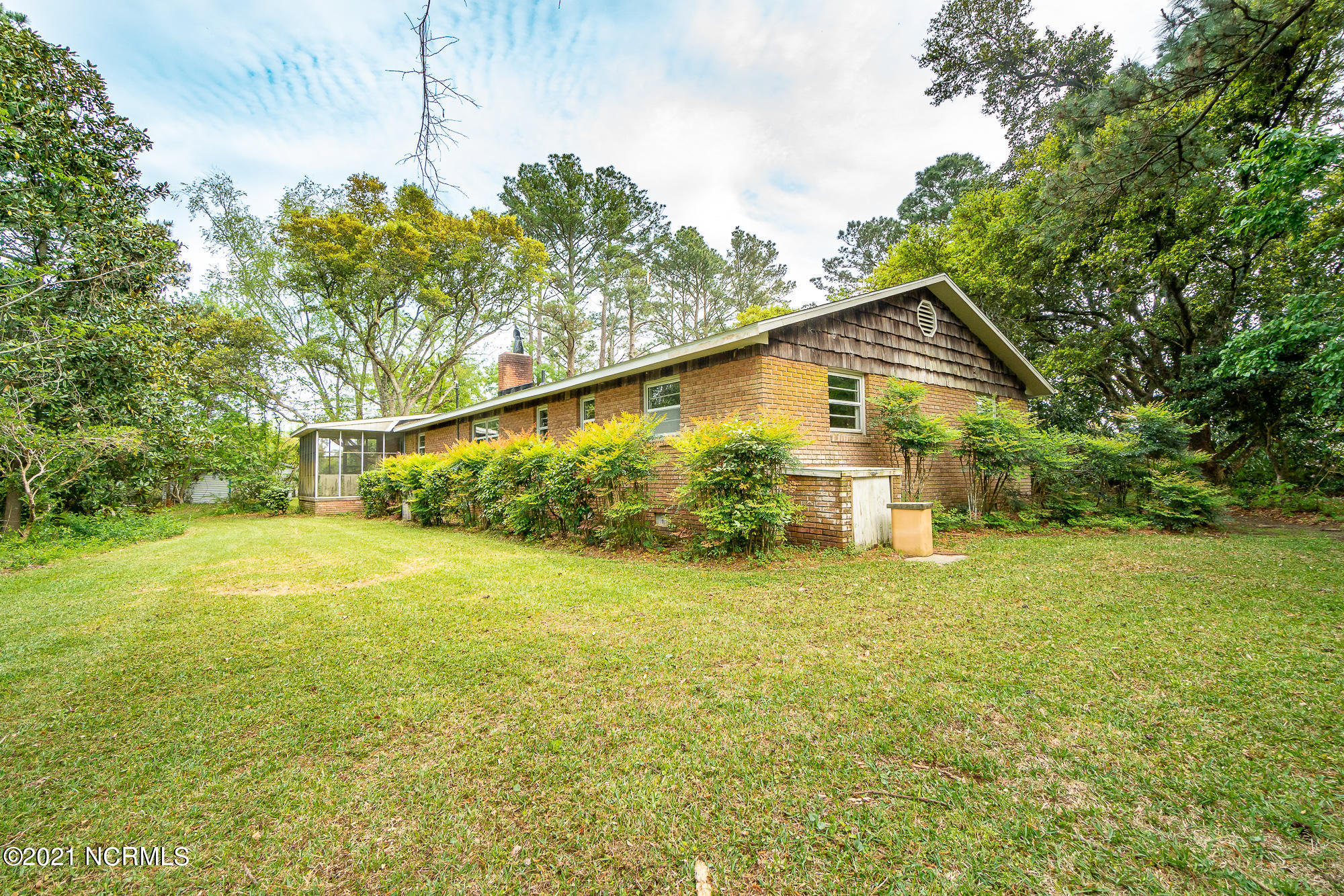 143 Crystal Road Beaufort, NC 28516 - Photo 43 of 51 Large property