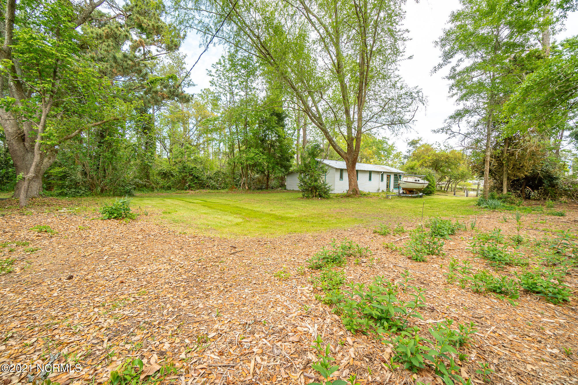 143 Crystal Road Beaufort, NC 28516 - Photo 45 of 51 Large property