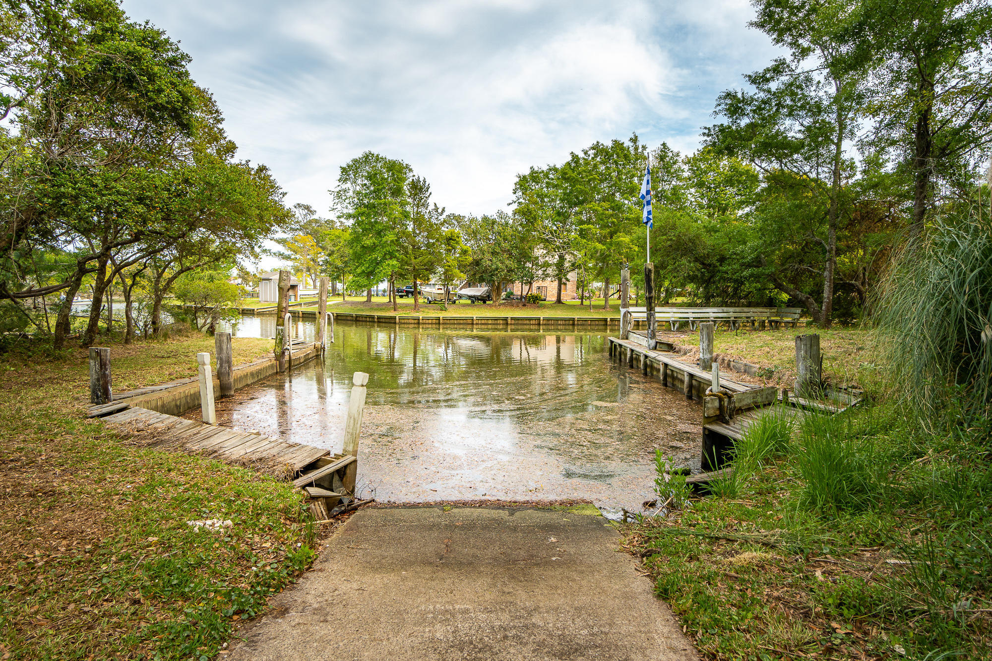 143 Crystal Road Beaufort, NC 28516 - Photo 6 of 51 Private boat ramp