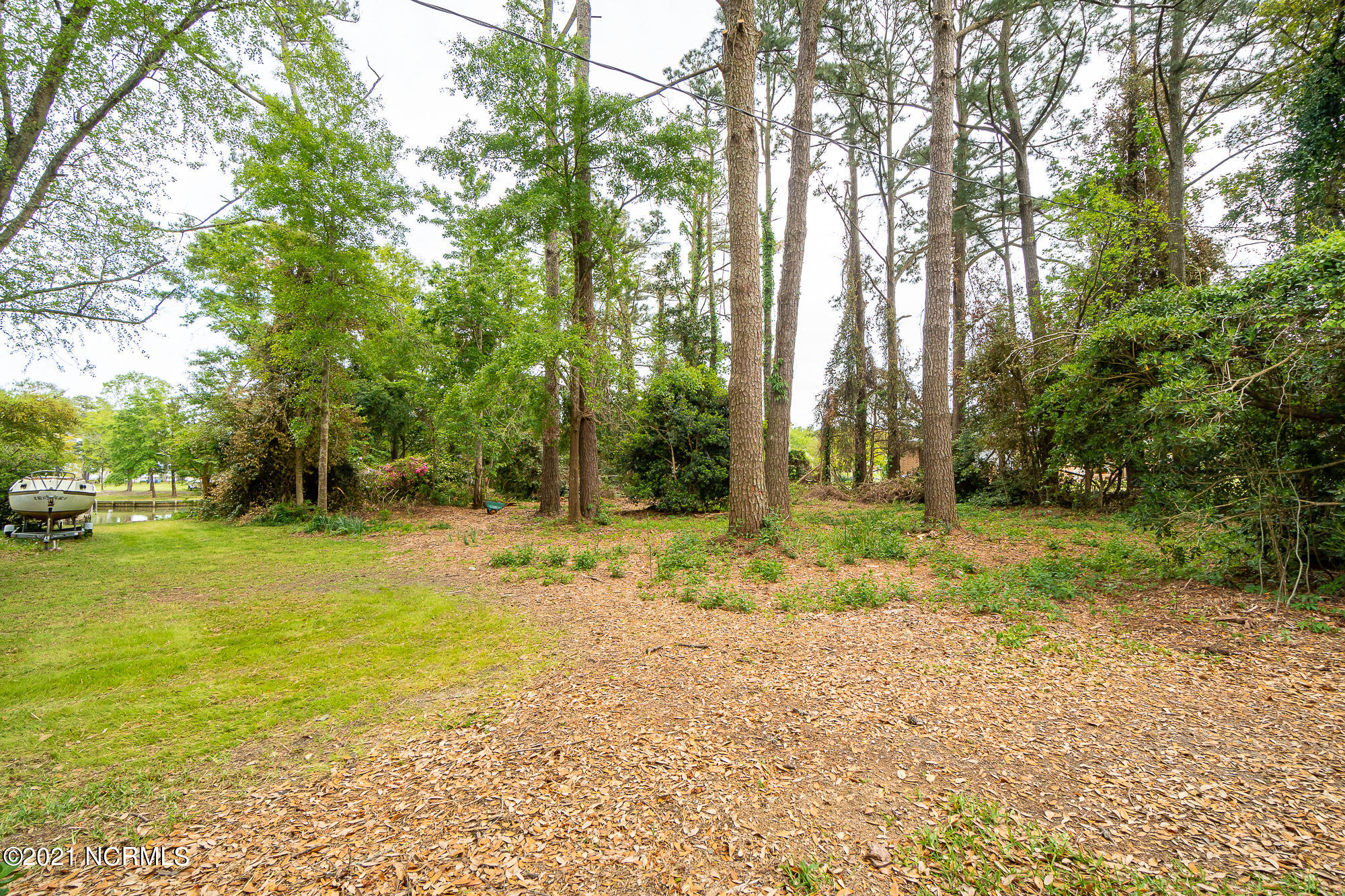 143 Crystal Road Beaufort, NC 28516 - Photo 7 of 51 Large property
