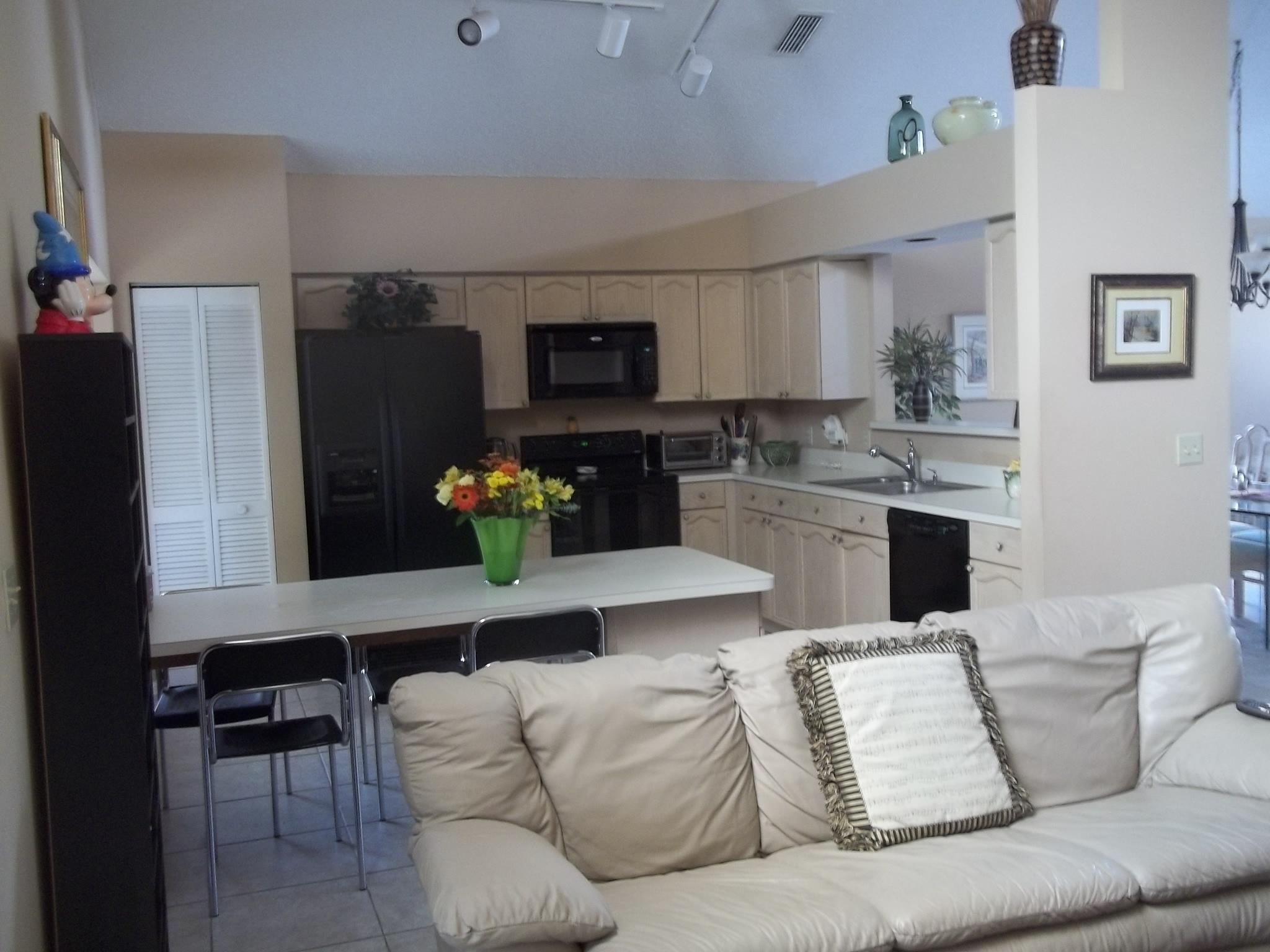 10663 Plainview Circle Boca Raton, FL 33498 - Photo 11 of 19 100_1800