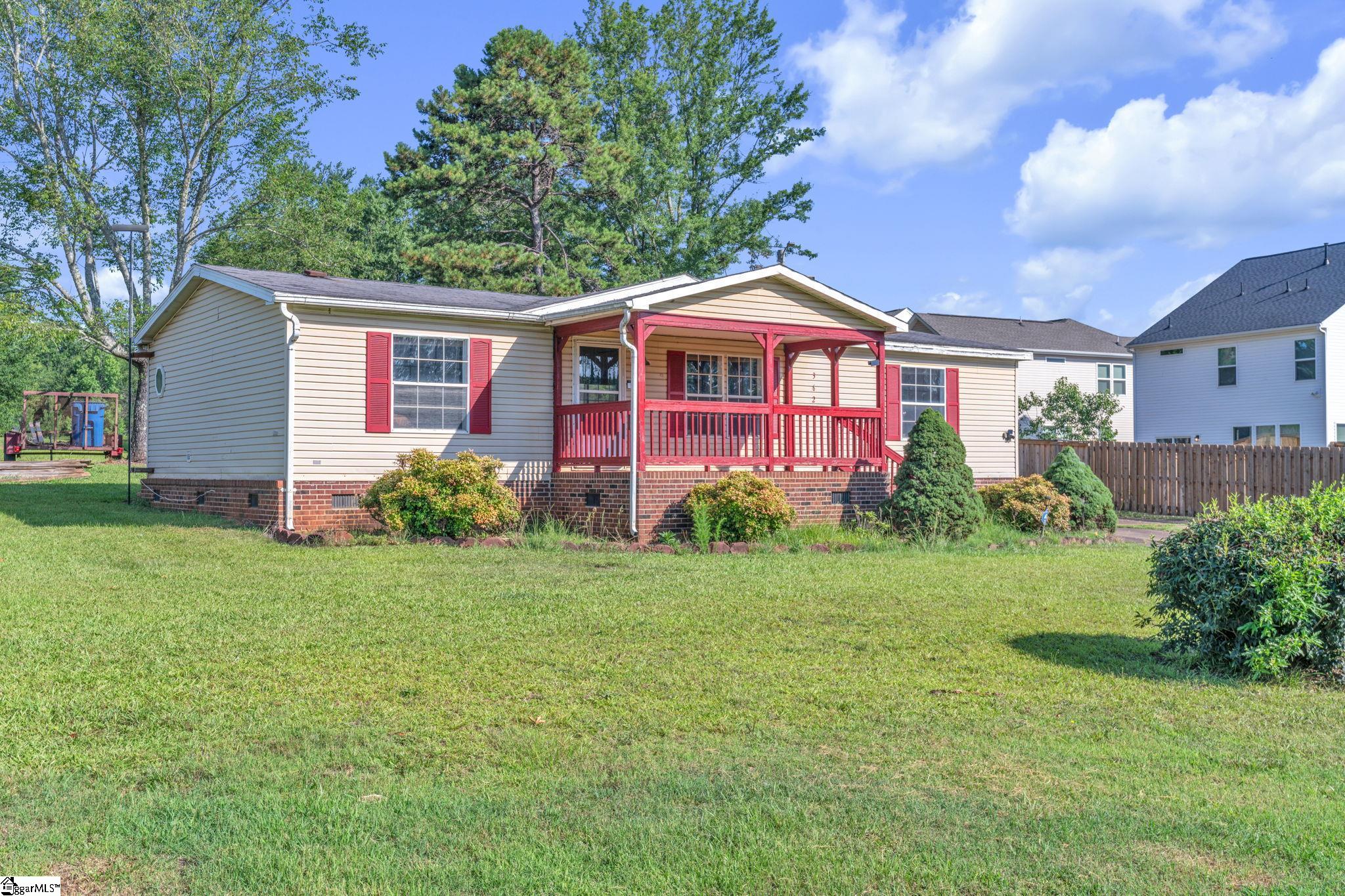 362 Edwards Road Duncan, SC 29365 - Photo 3 of 31