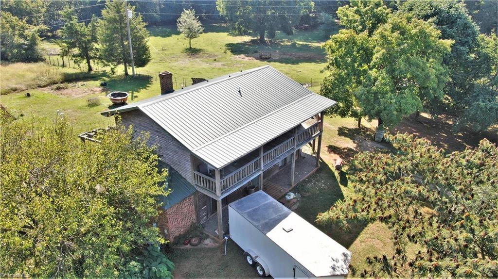 3834 Flynt Road Liberty, NC 27298 - Photo 4 of 40 Roff less than 5 years old.