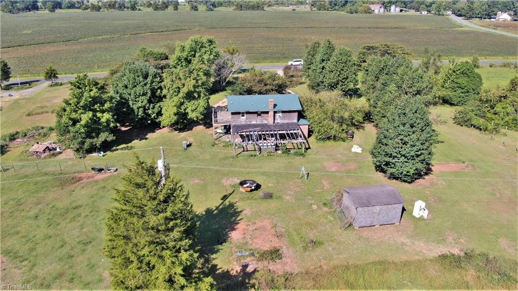 3834 Flynt Road Liberty, NC 27298 - Photo 7 of 40 Large shady yard