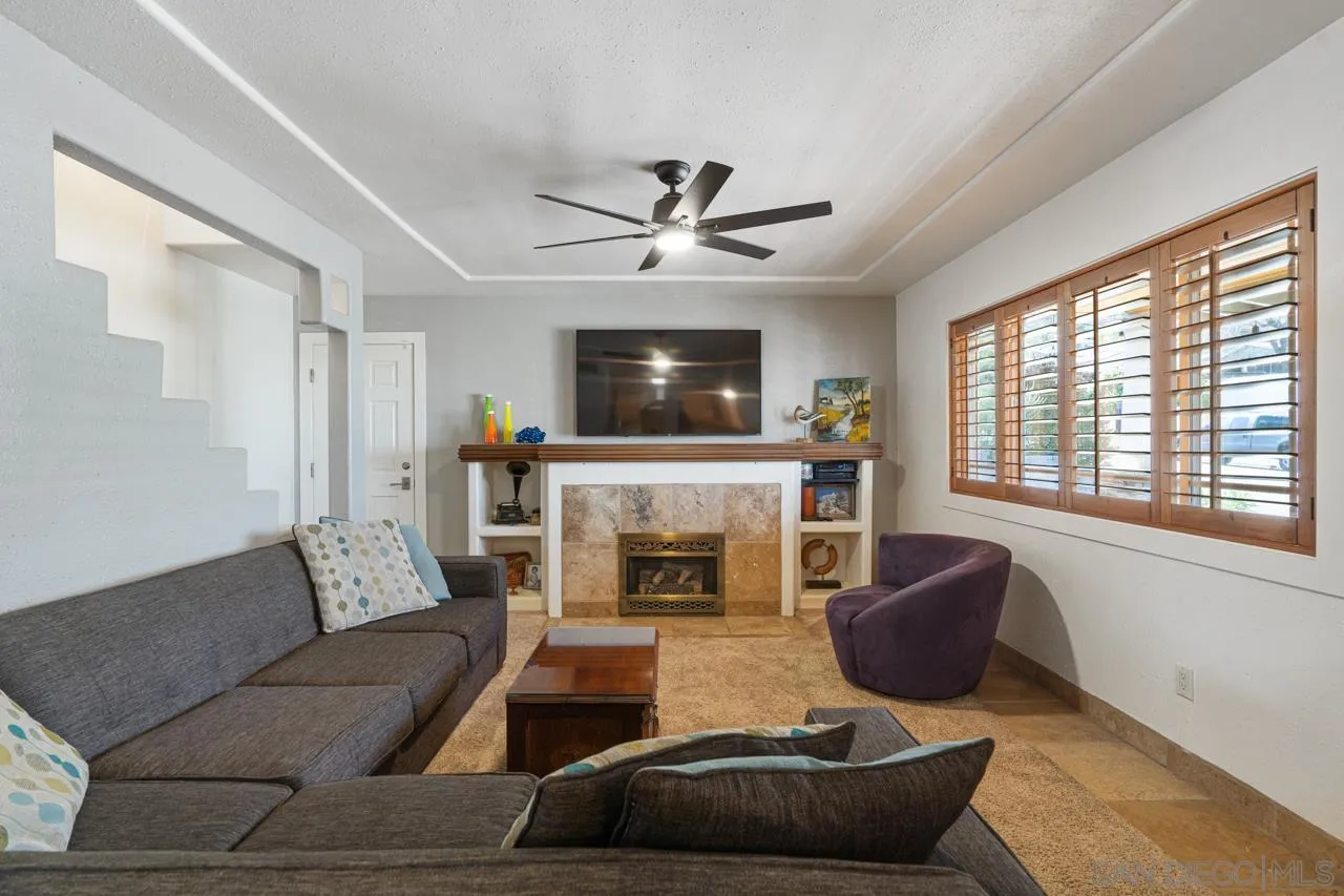 8327 Big Rock Road Santee, CA 92071 - Photo 9 of 69 Gallery Image 9