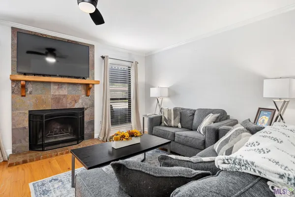 $1,550 | 948 Ridgepoint Court, Unit 11B, Baton Rouge, LA 70810